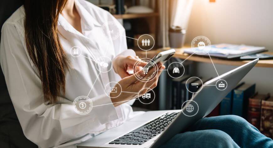 B2B Commerce at a Crossroads, thumbnail