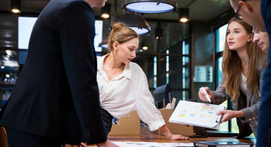 Navigating the new frontier of revenue lifecycle management, blog thumbnail